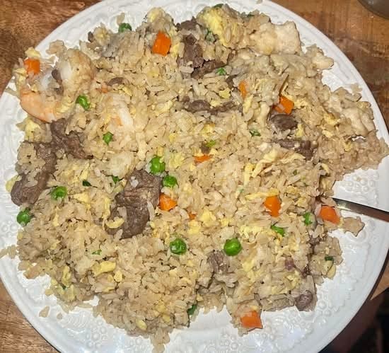 Yen Ching Fried Rice (Chicken, Beef, and Shrimp) (GFA).